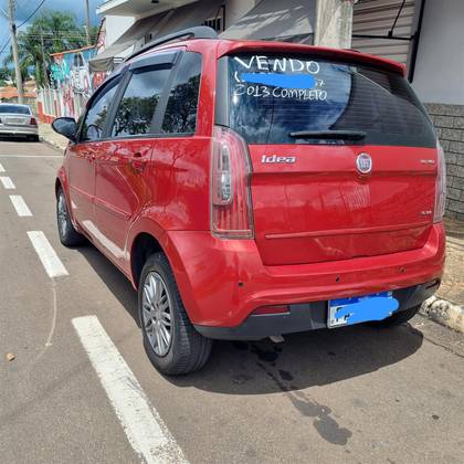 FIAT IDEA 1.6 MPI ESSENCE 16V FLEX 4P MANUAL FIAT IDEA 1.6 MPI ESSENCE 16V FLEX 4P MANUAL